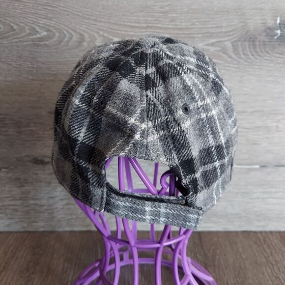 Carhartt Logo Flannel Baseball Cap Hat Plaid - Picture 4 of 5